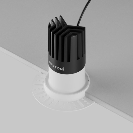 Встраиваемый светильник Maytoni Technical DL122-15W-2.7K-TRS-W