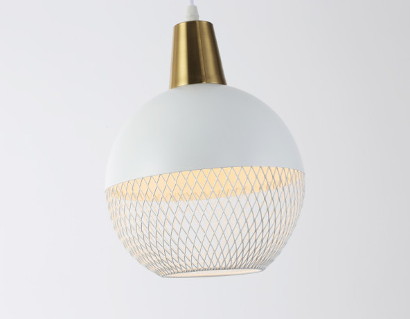 Подвесной светильник Ambrella Light TR8502