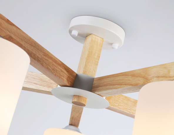 Люстра на штанге Ambrella Light TR83113